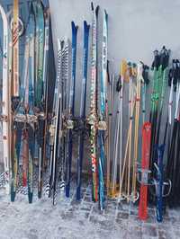 Продам лыжи беговые детские и взрослые.
