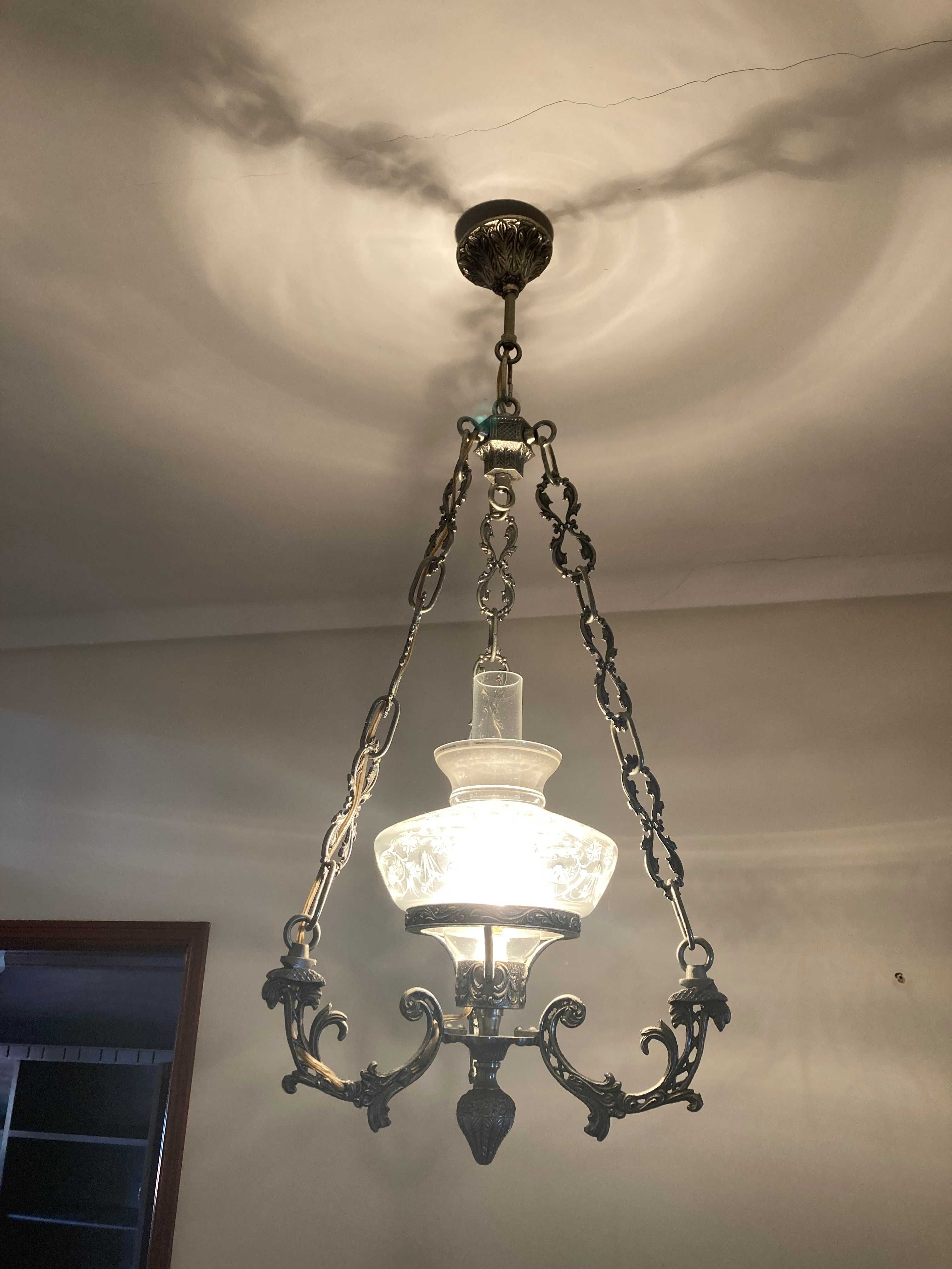 Conjunto de candeeiros para quartos ou sala