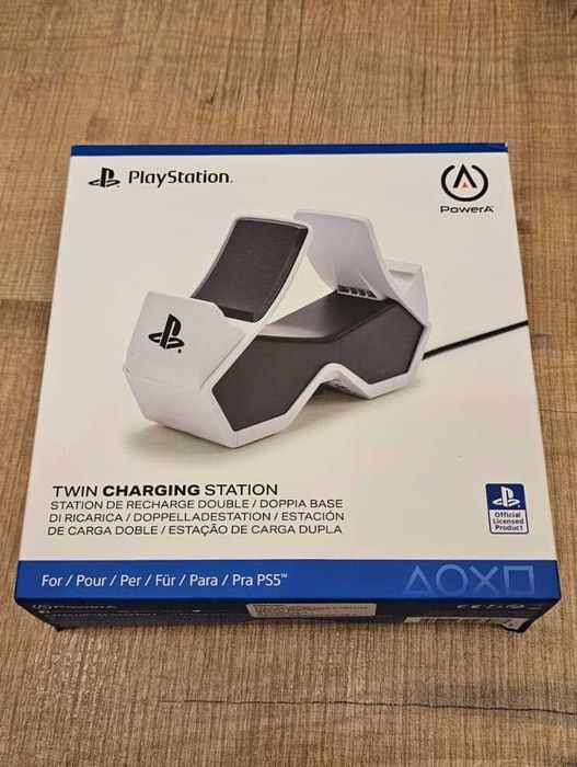 POWERA Twin Charging Station do PS5 - ładowarka podwójna DualSense