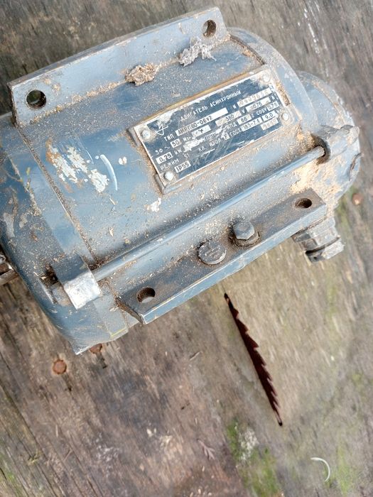 Piła stołowa bez silnika