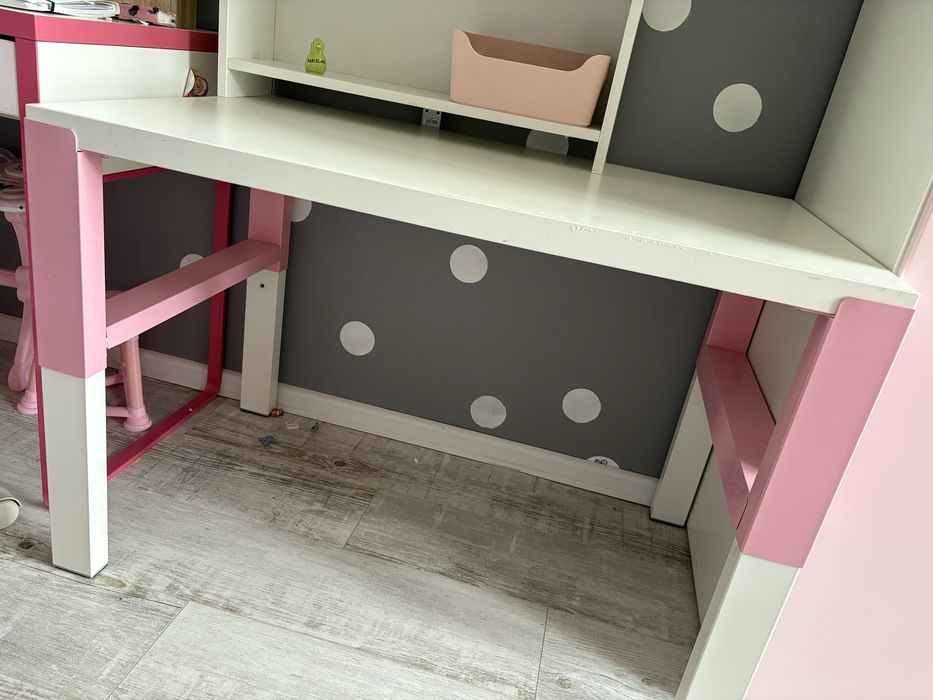 Biurko Ikea Pahl z nadstawka