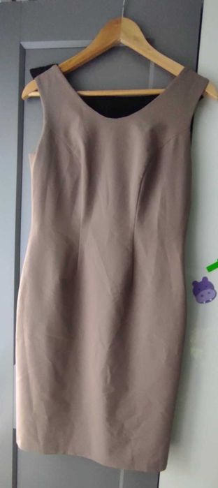 Piękna elegancka sukienka r. 36 / s
