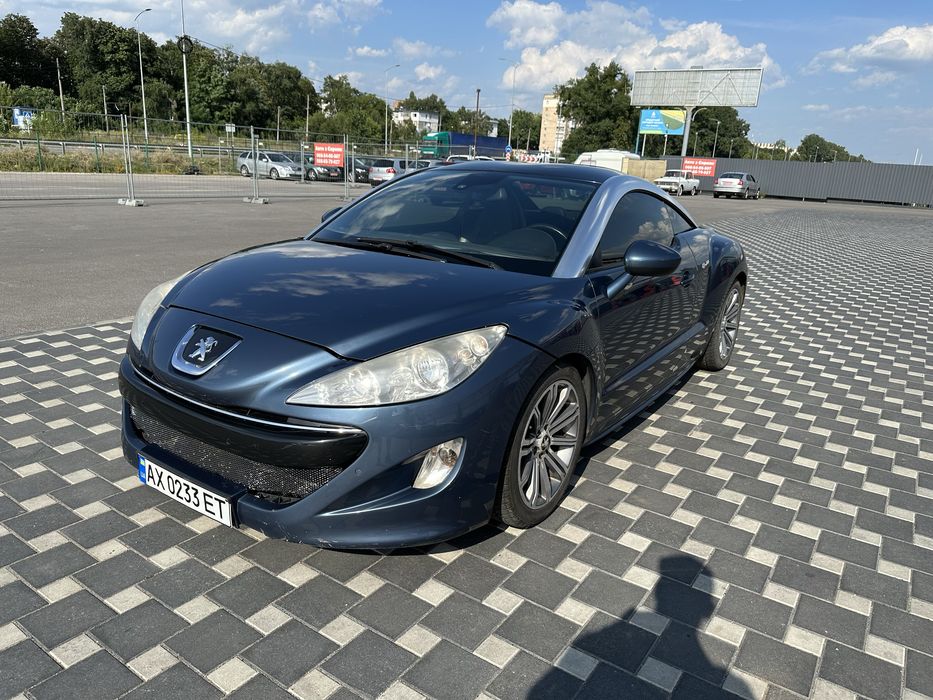 Автомобіль Peugeot RCZ