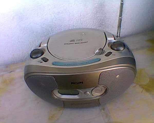MP3 CD Playback. Model  AZ 1038/12  Philips.