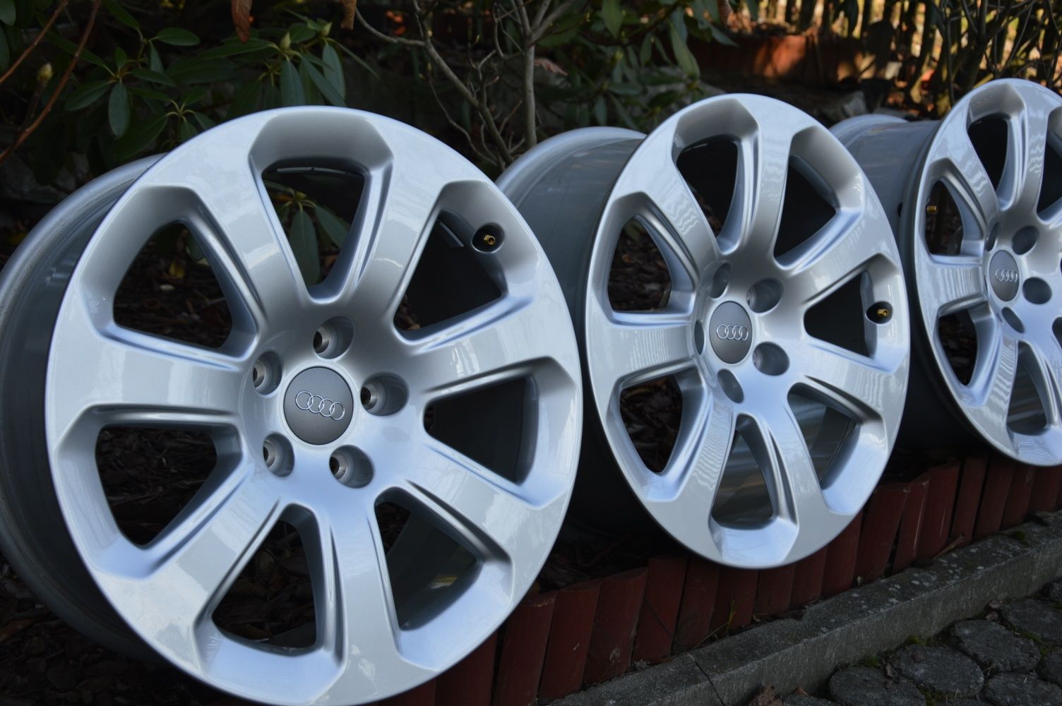 5x112 7.5jx17 et 26 4H0 Audi a4b8 A4b9 A6c7 A6c7 Seat Skoda