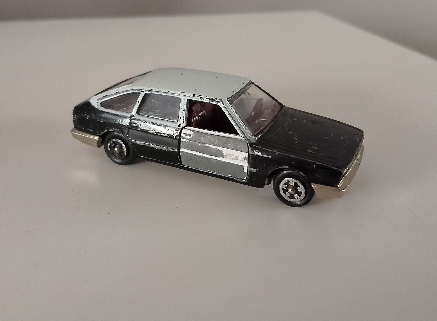 Mira Chrysler 150 GLS stary resorak jak Talbot Simca