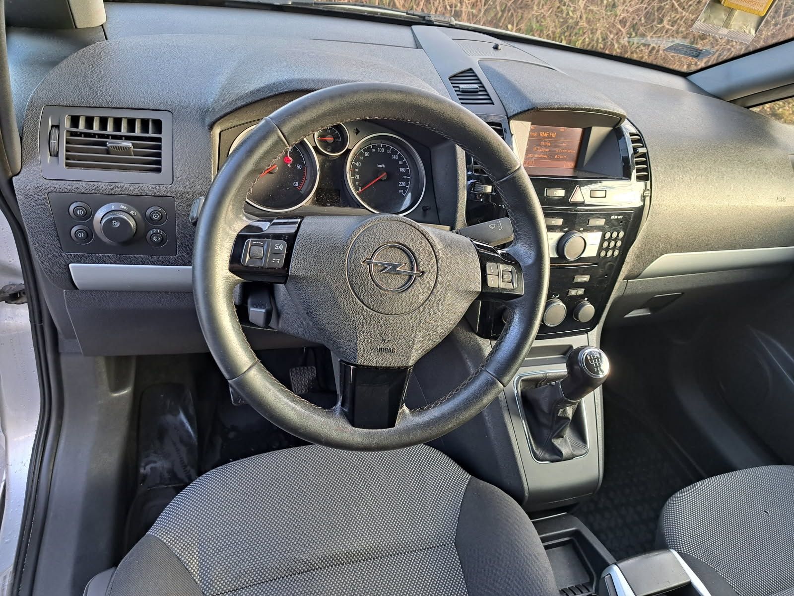 Opel Zafira B lift 2010r 1.7cdti 7 osobowa