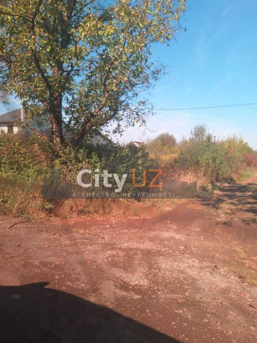 Продається земельна ділянка