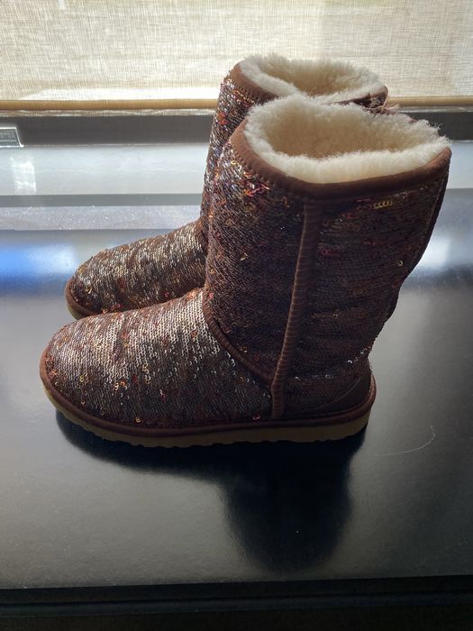 Bota Ugg lantejoulas