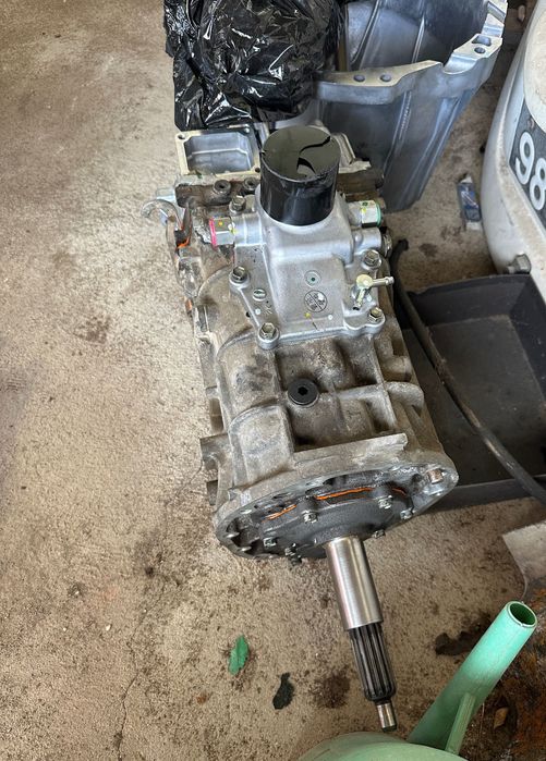 Caixa Toyota H152F/151F