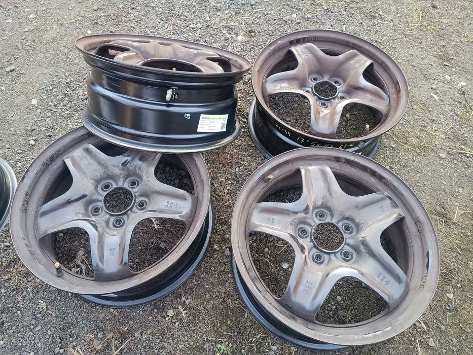 Felgi stalowe strukturalne 17'' 5x115 Opel