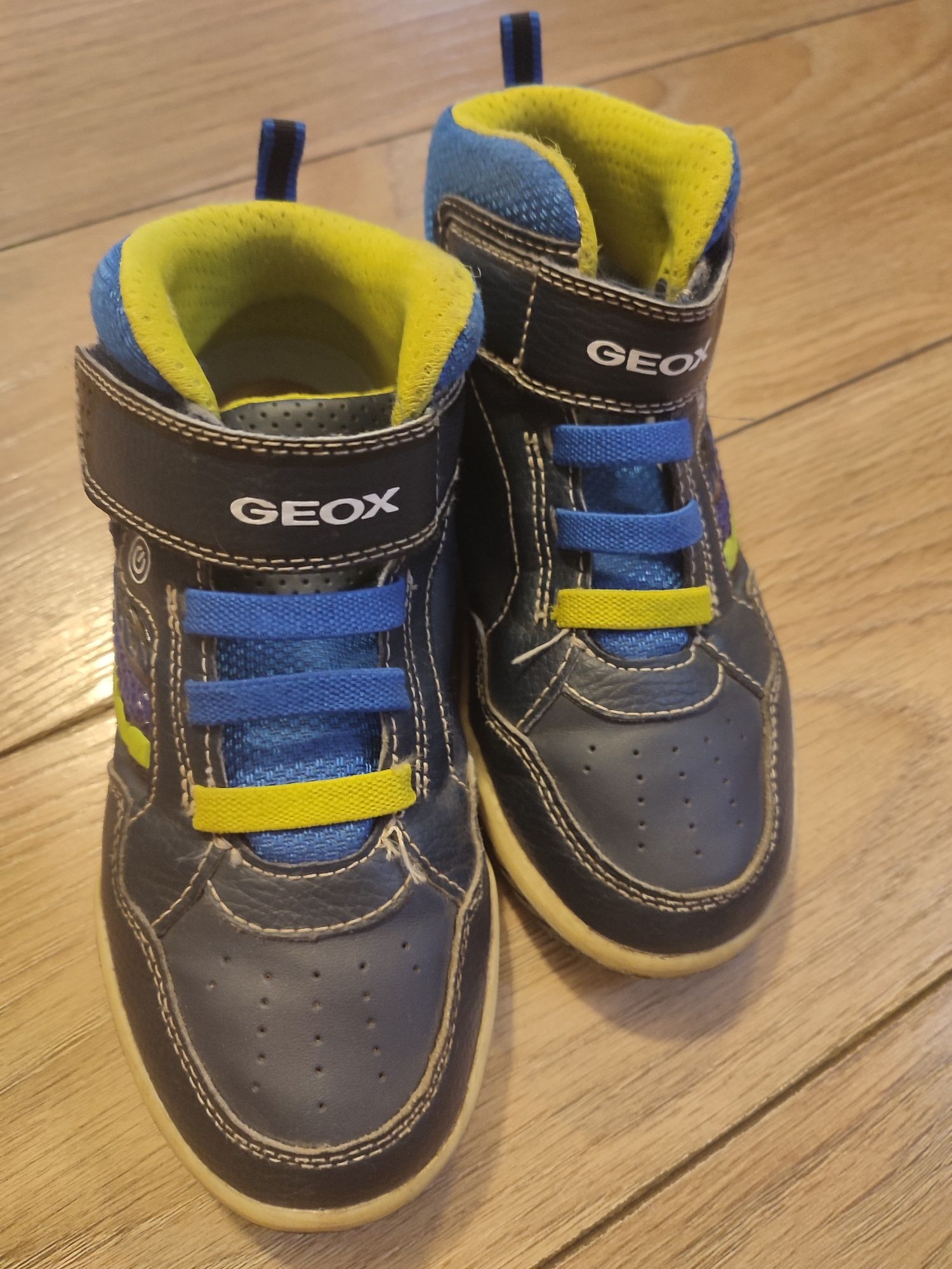 Buty dla chłopca Geox r.32