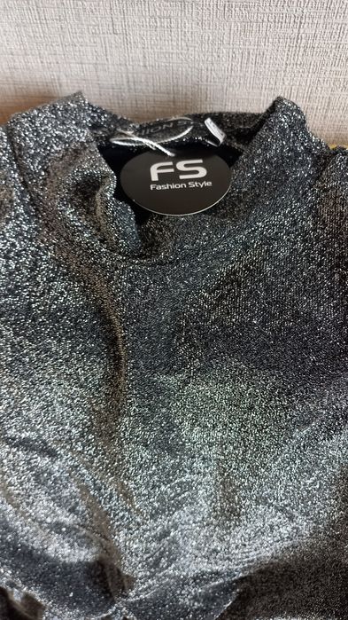 Продам нарядное платье. Новое