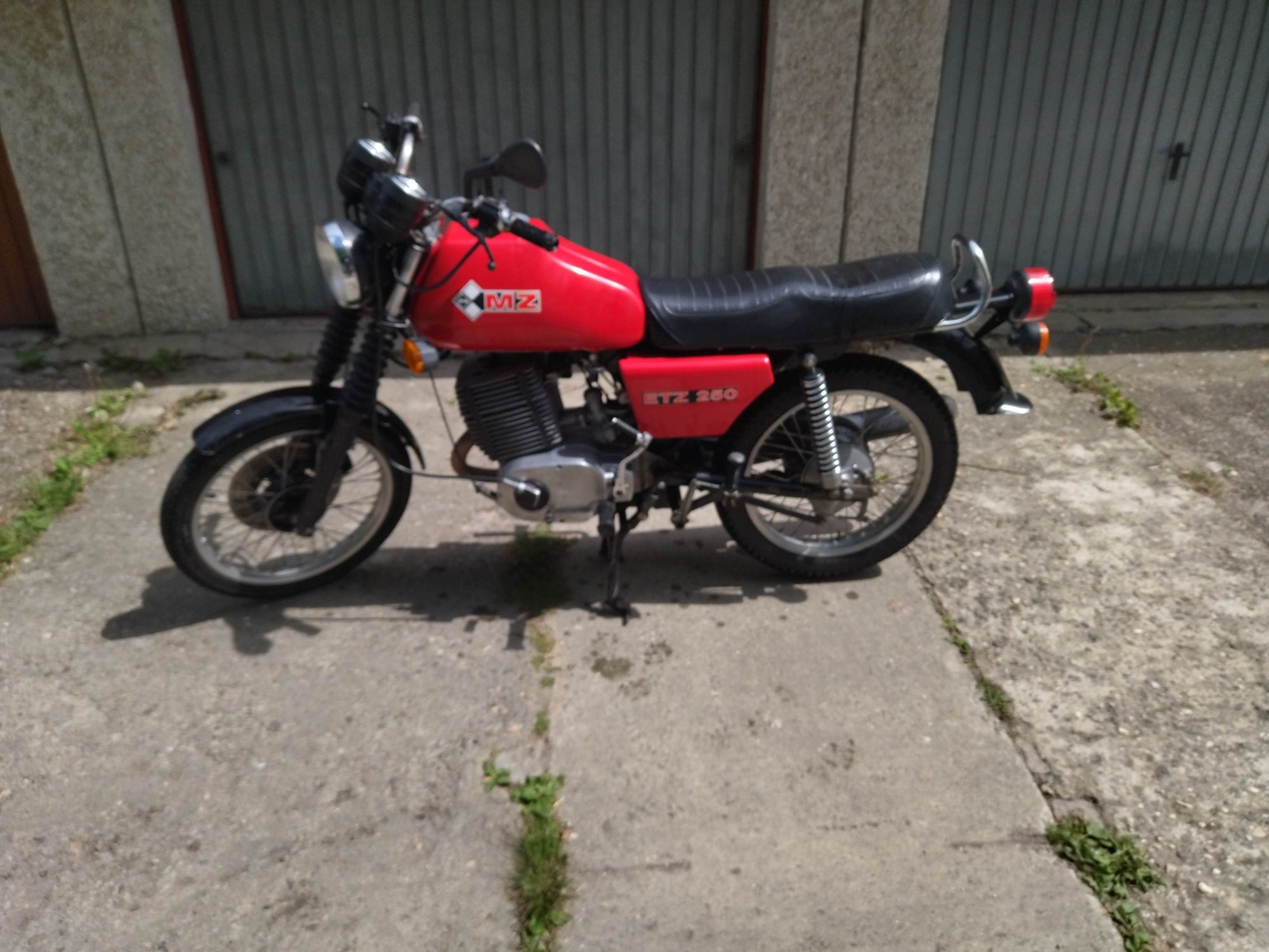 Mz etz 250 super stan