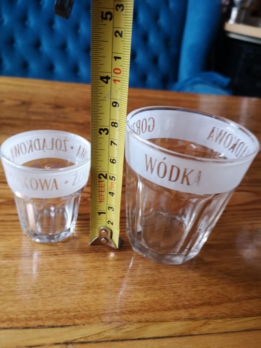 6 x  firmowe kieliszki/literatki z napisem "Wódka Żołądkowa"  100ml