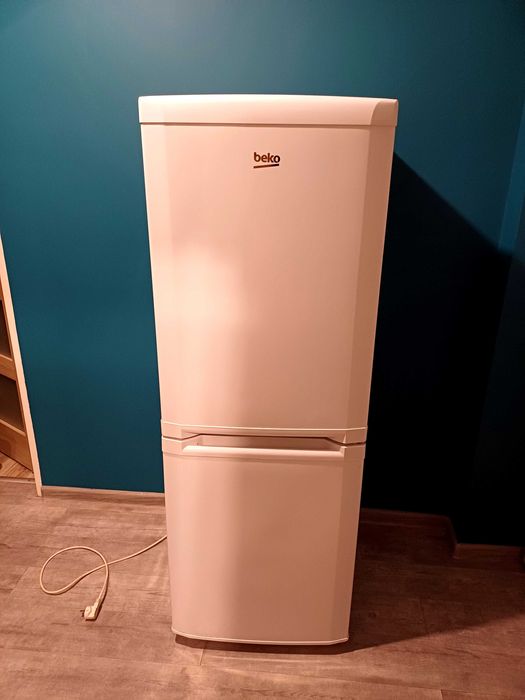 Lodówka Beko 180x60