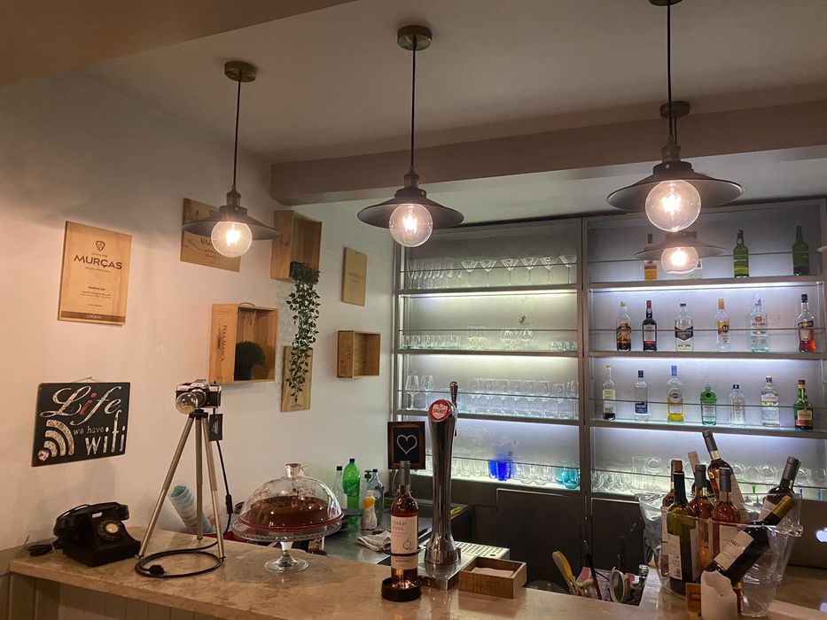 Candeeiro tecto bar