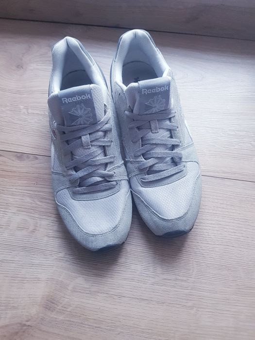 Skórzane buty sportowe męskie marki Reebok GL3000 rozmiar 44.