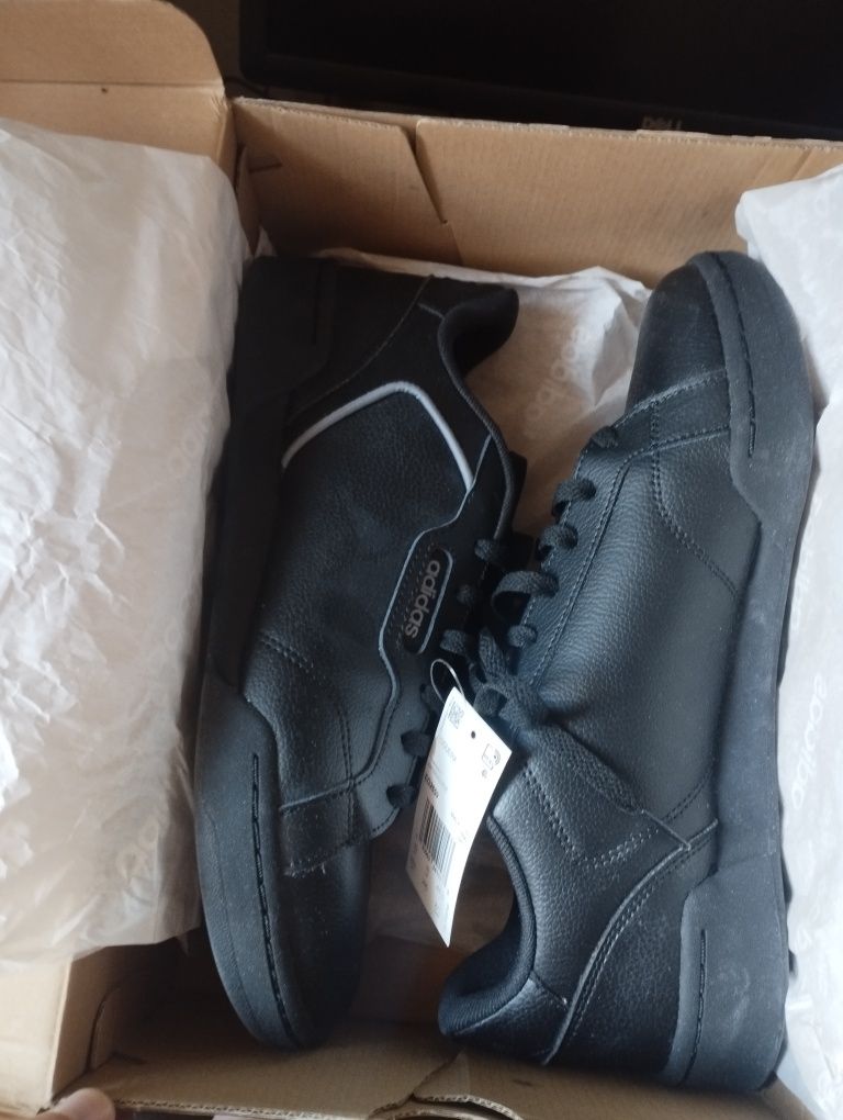 Adidas roguera кожа