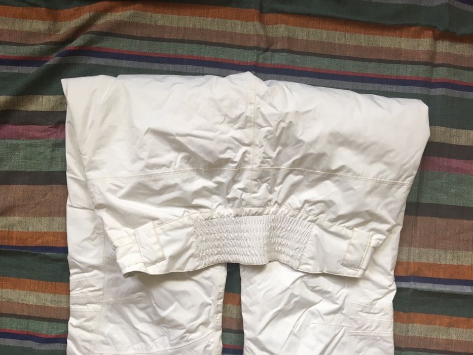 Брюки лыжные, новые. Срочно