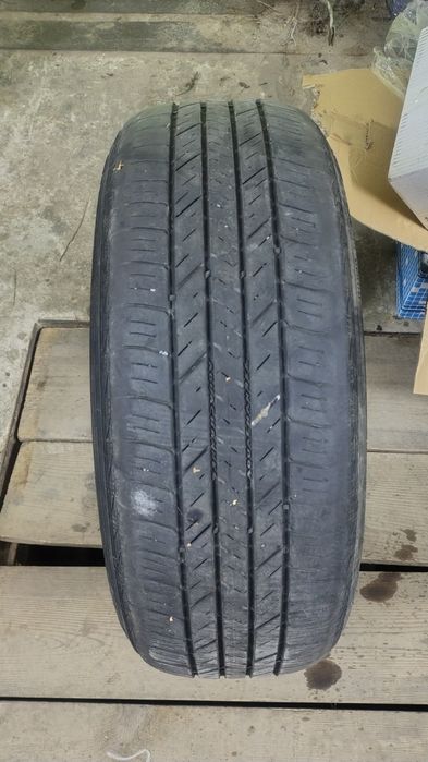 Одна шина R17 215x55 Good Year Assurance