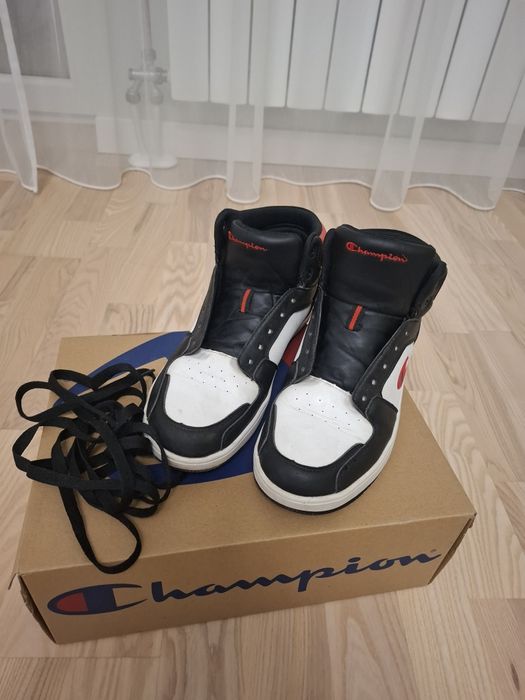Снікерси Champion 42 розмір