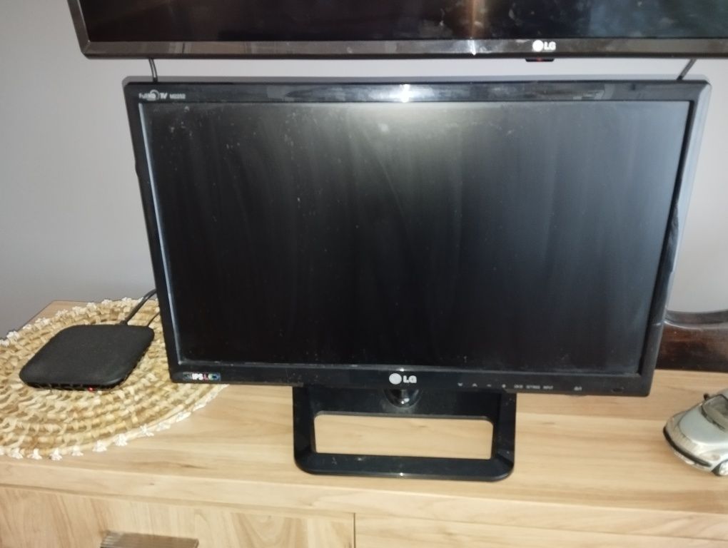 Monitor i telewizor LG 22 cale