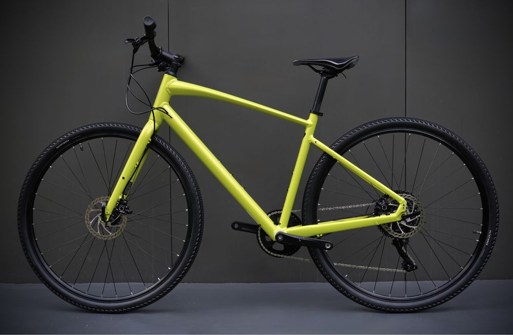 Міський велосипед Specialized Sirrus X 2.0 (2025)