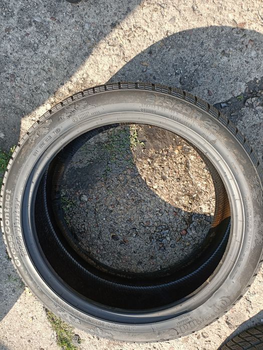 Opony 275/40r22 zimowe Continental CrossContact Winter 108V XL używane