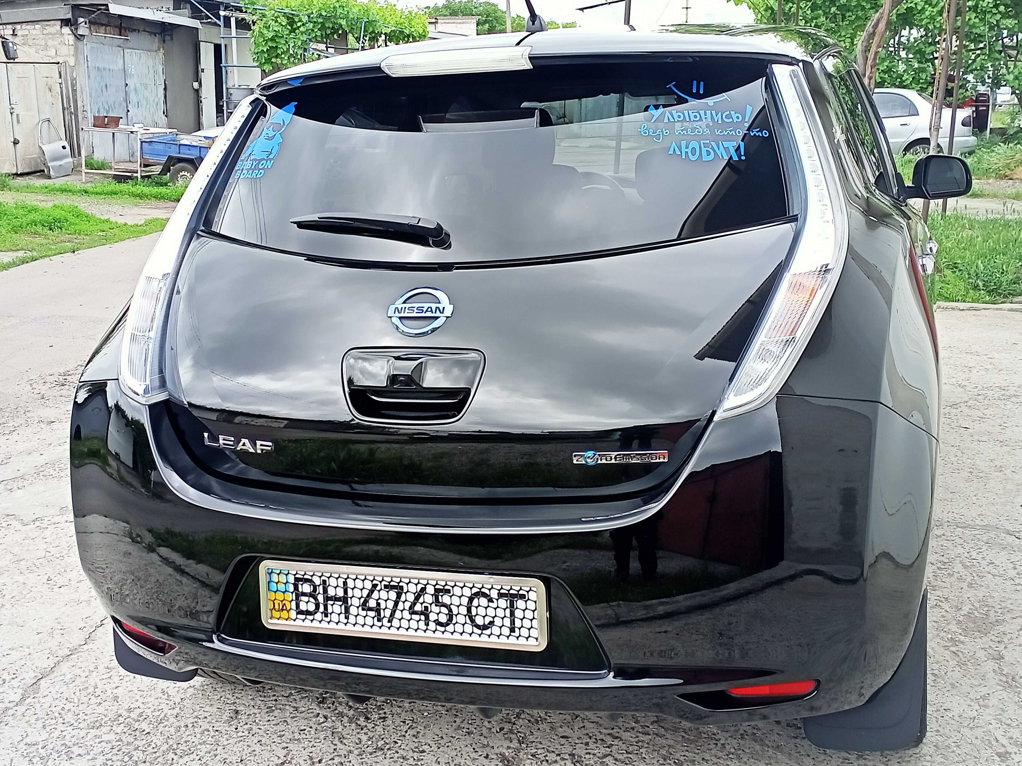 Продам свой NISSAN LEAF - электро, в идеальном состоянии!