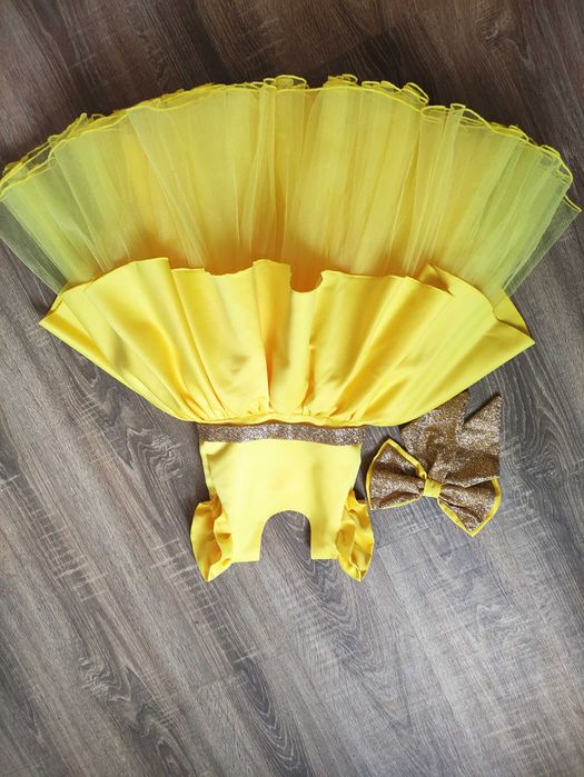 Нова святкова сукня на 4 - 7 років