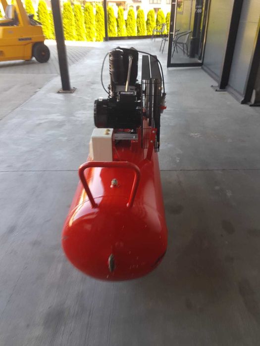 Kompresor GIS 270 L 6/25