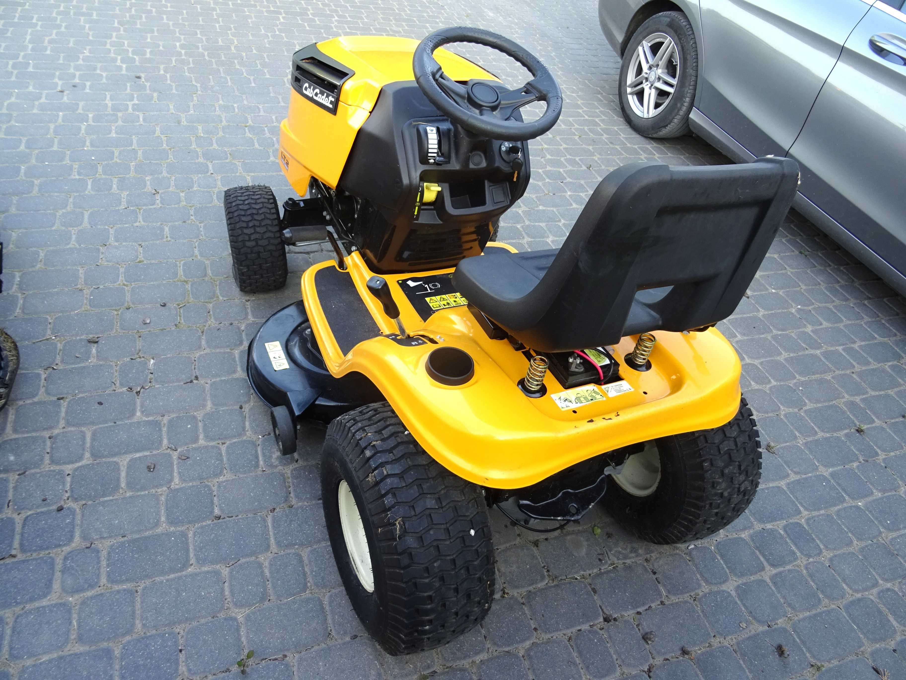 Traktorek kosiarka Cubcadet Husqvarna
