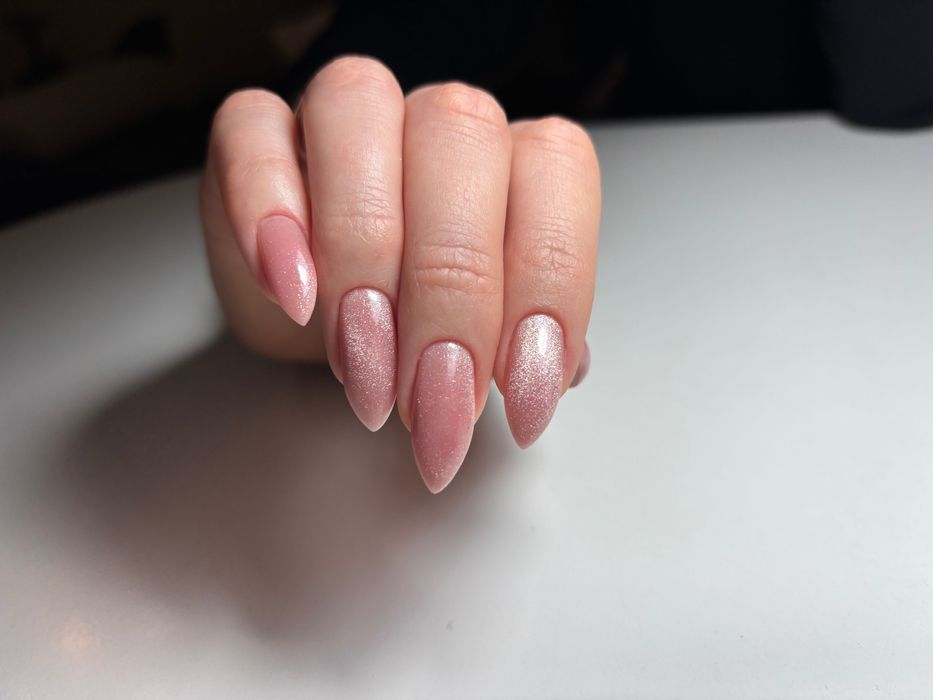 Манікюр. Стерильні інструменти. Якісне покриття.