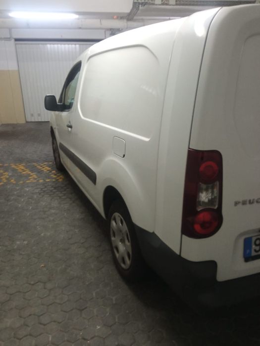 PARTNER LONGA Muito Estimada