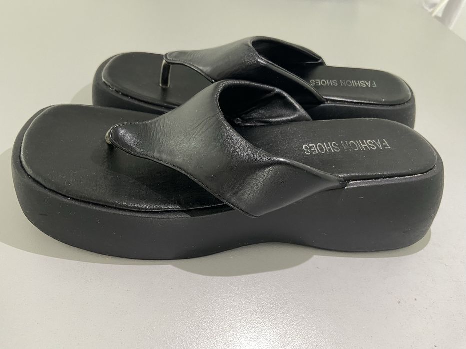 Chinelo Plataforma Preto – Tamanho 40 – Pouco Uso