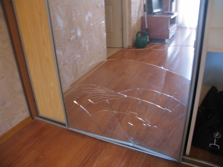 Оказываю услуги по ремонту и сборке мебели!