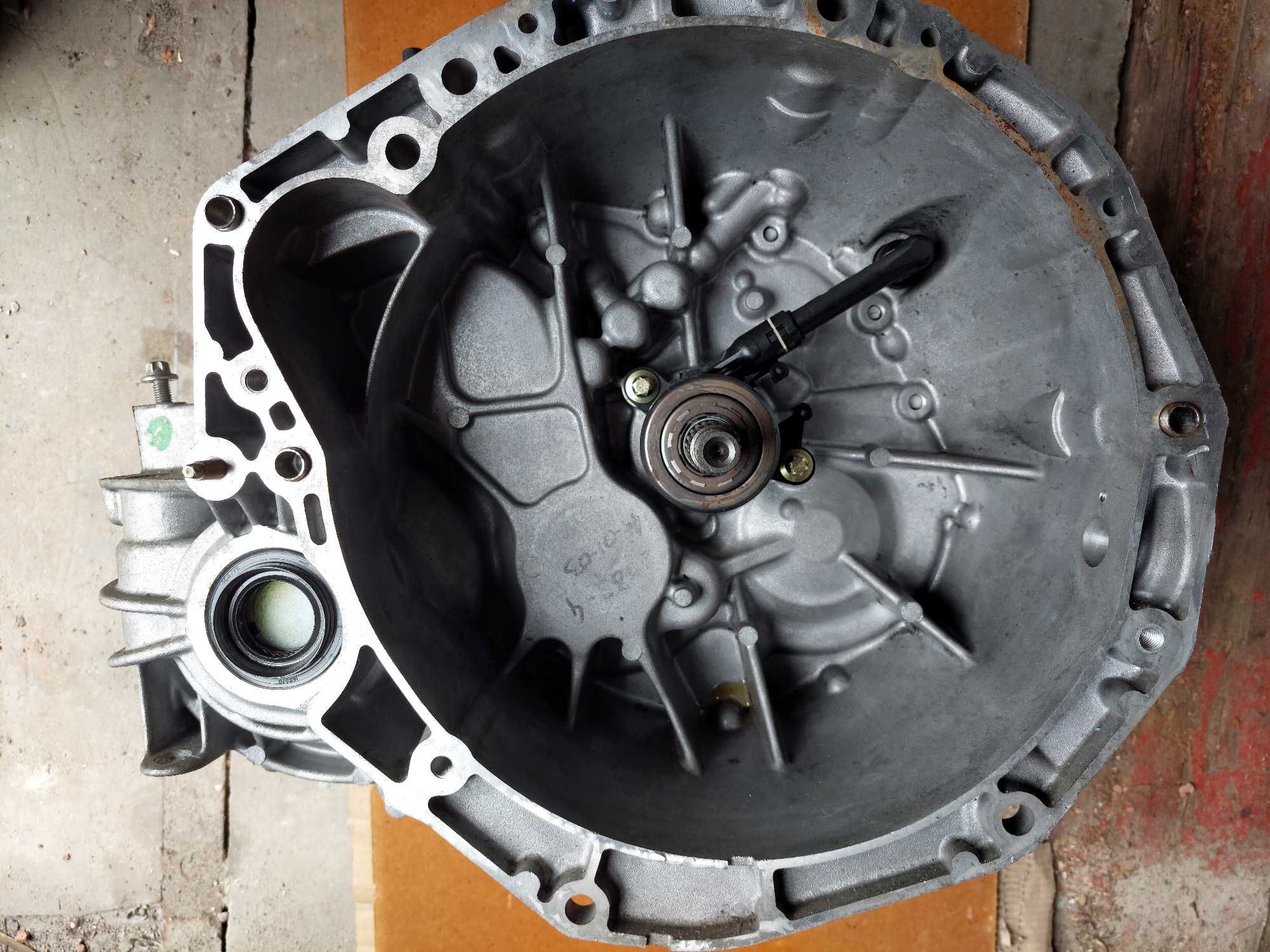 Продам коробку передач КПП ND0015 ND0 015 Рено F4R Renault