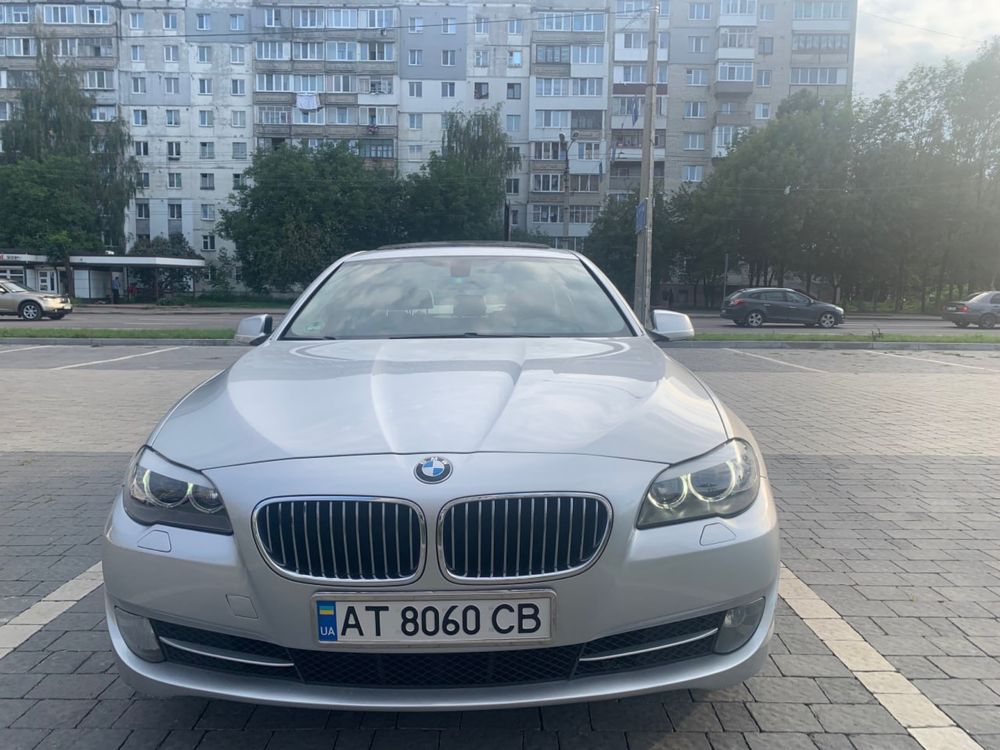 Продам Bmw 528i 2012 року