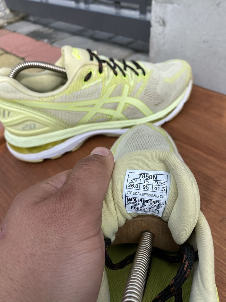 Кроссовки "Asics Gel-Nimbus (розмір 41. 26 см)