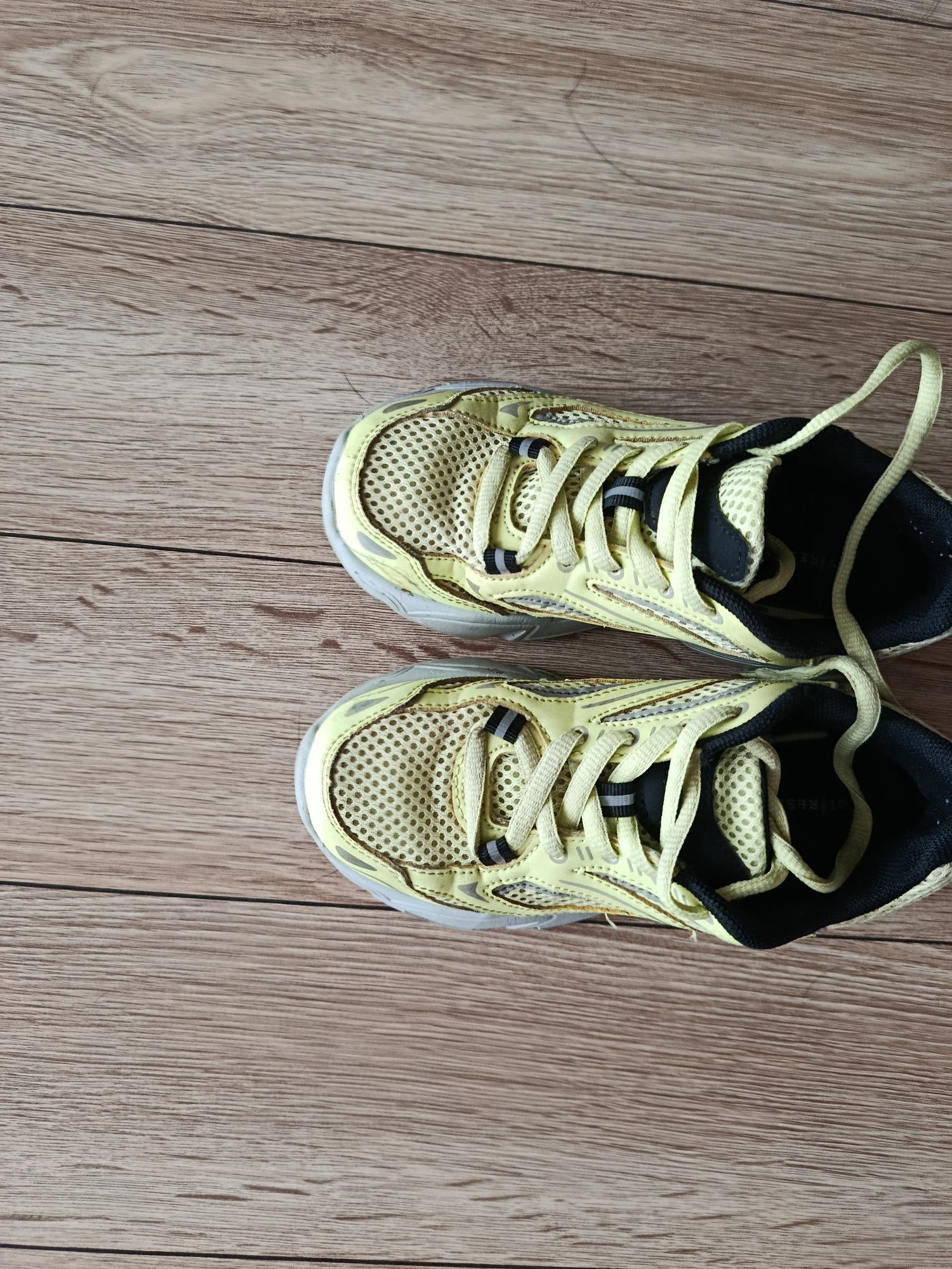 Buty chłopięce rozmiar 31