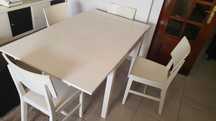 Mesa extensível IKEA+4 cadeiras