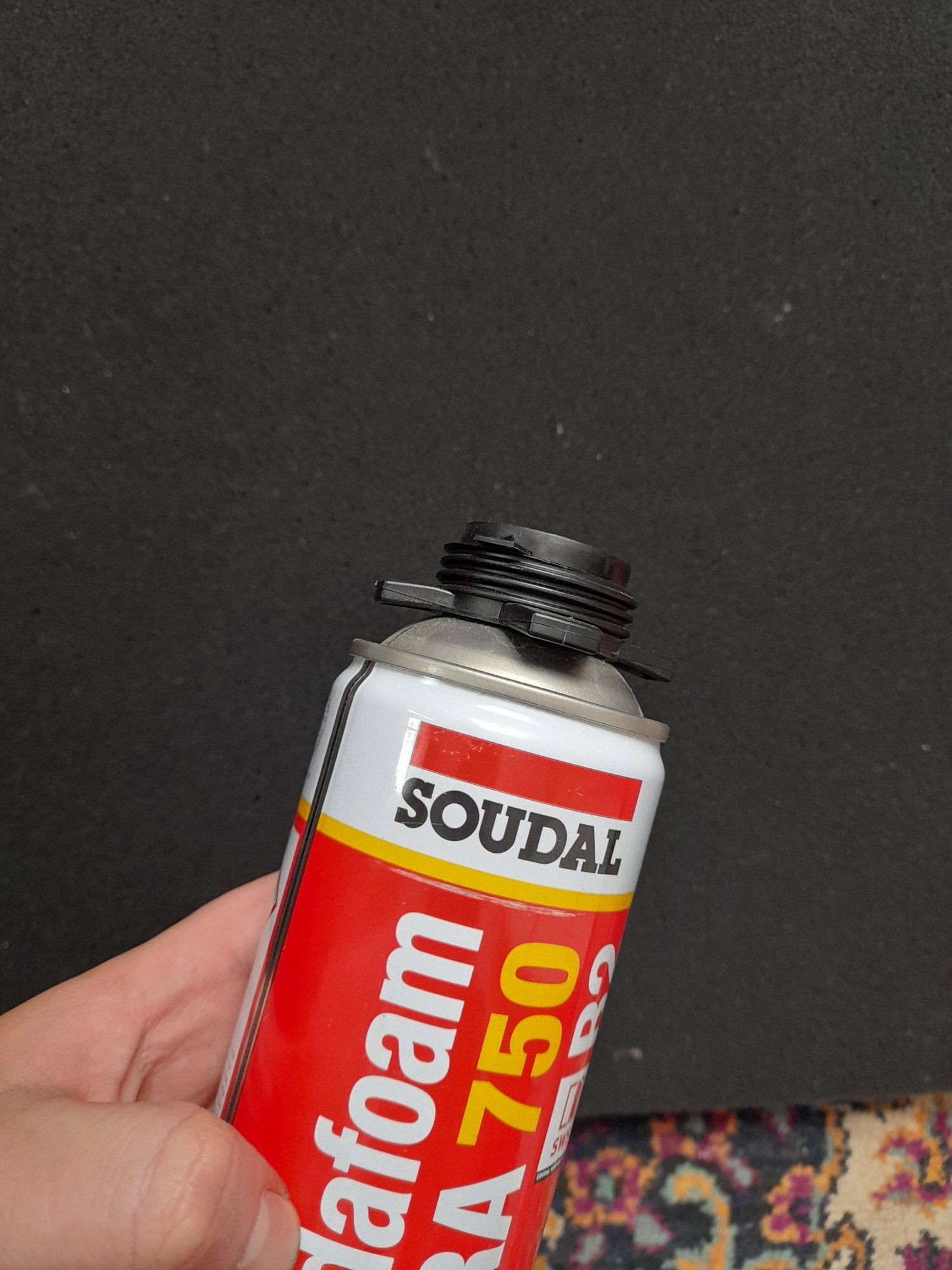 Soudal Soudafoam X-TRA 750 B2 и Würth purlogic top 1K