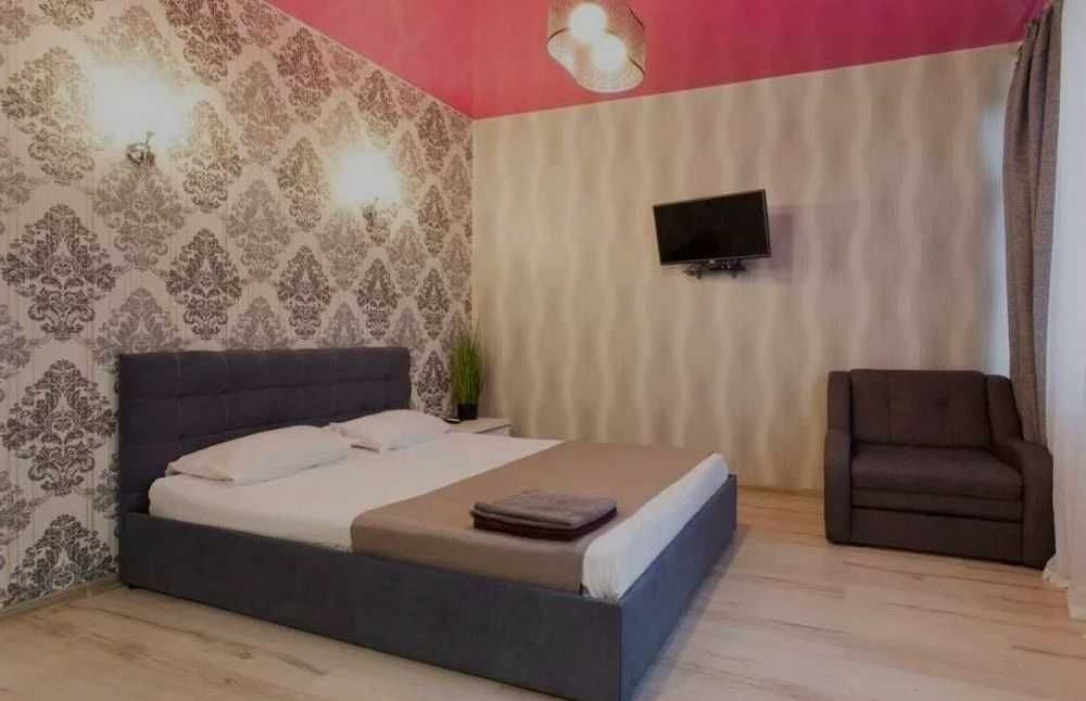 Продам 1 комнатную квартиру-студию,  Центр (403215)