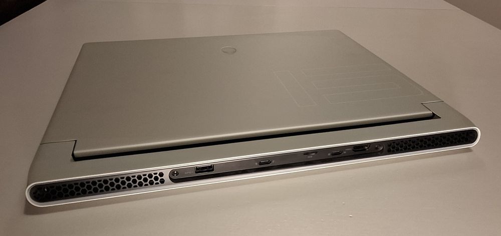 DELL Alienware X15 15.6" i7-12700H 32GB RAM SSD 1TB, GeForce RTX3060