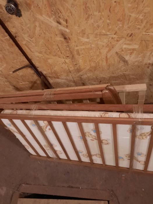 Кроватка детская