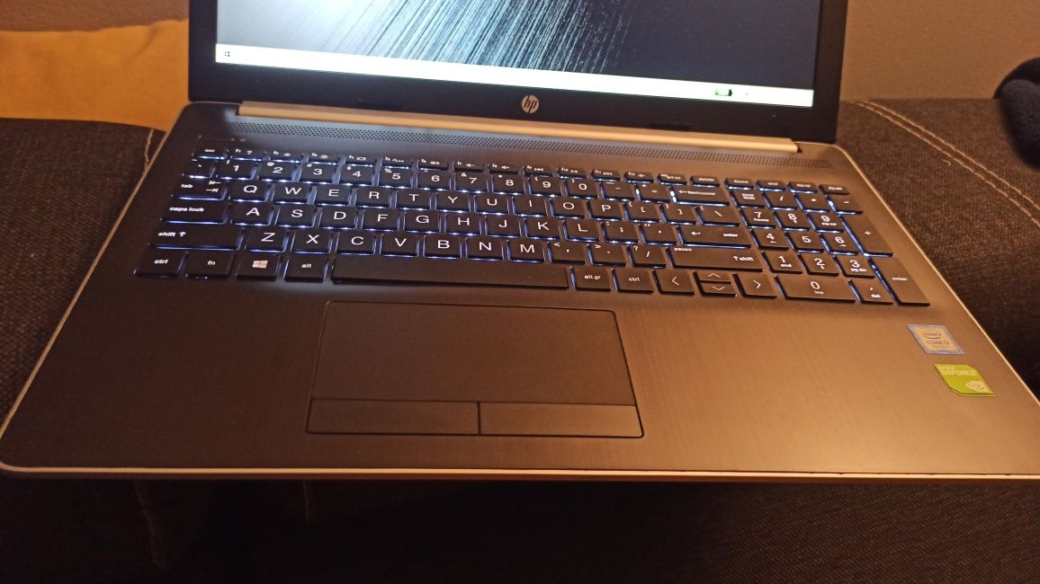 HP laptop FullHd ips i3 12gb Ssd dysk