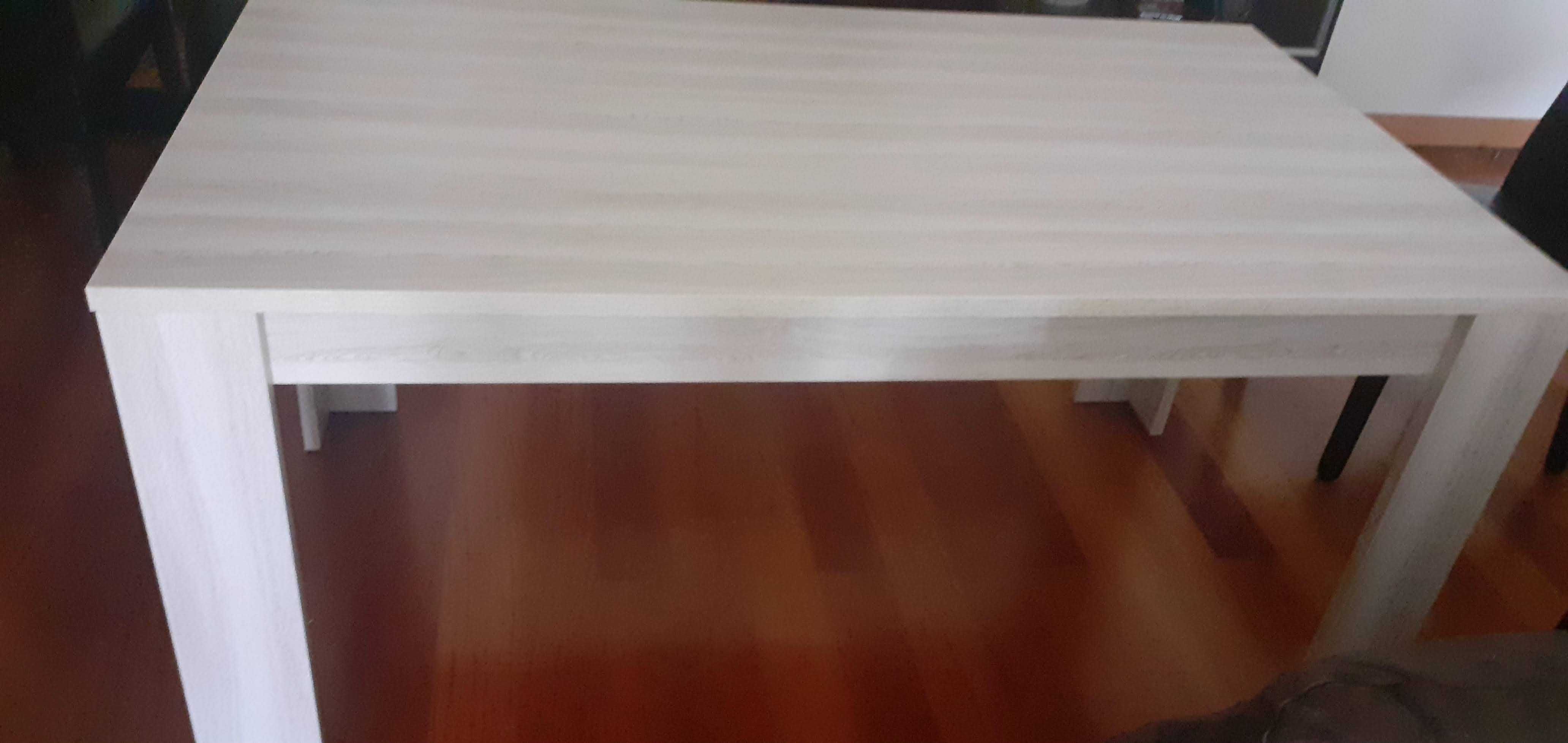Mesa em Carvalho 6 lugares