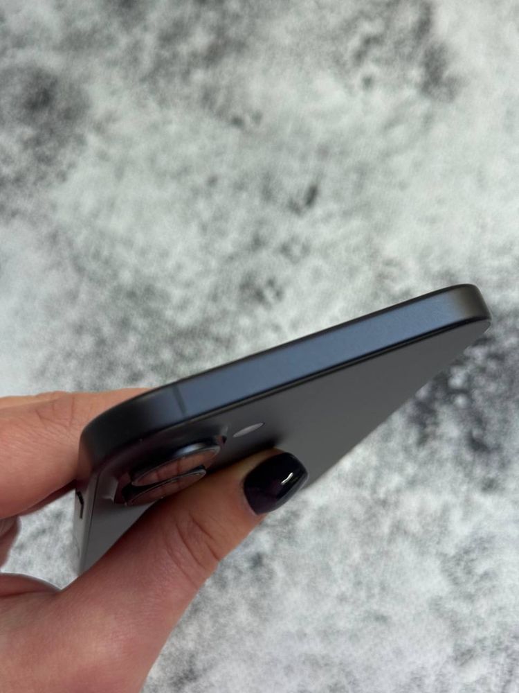 Apple iPhone 16 Plus 128GB Black. Neverlock. Esim