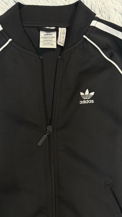 Спортивний костюм